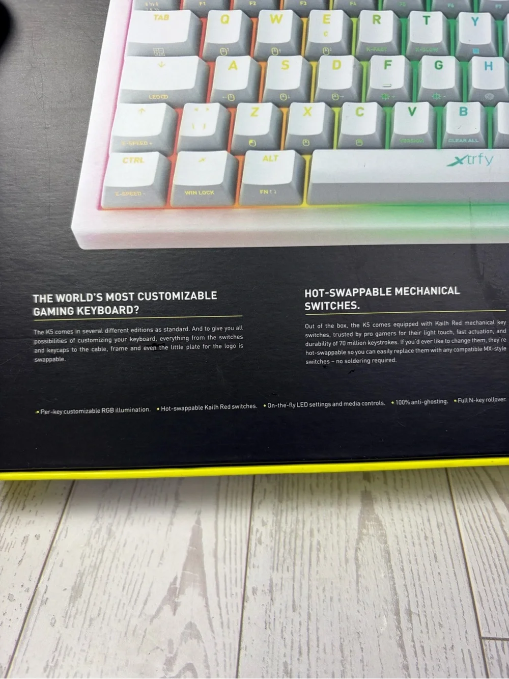 Xtrfy K5 Compact Gaming Keyboard - White with RGB